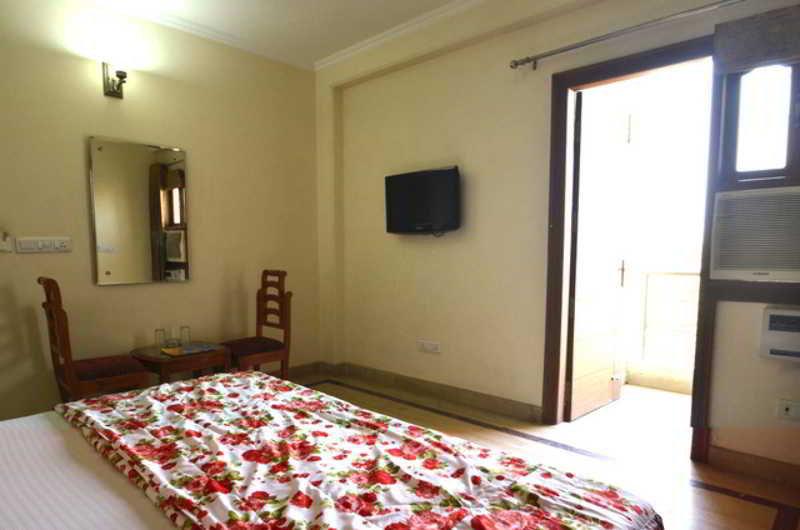 Indira International Inn Neu-Delhi Exterior foto